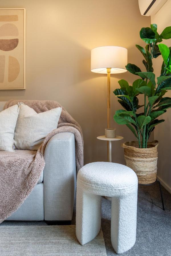 Gorgeous Getaway On Gloucester St- 1 Bed 1 Bath Christchurch Buitenkant foto